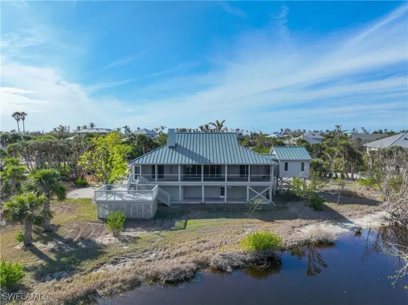 Picture of 4400 Gulf Pines Dr, Sanibel FL 33957