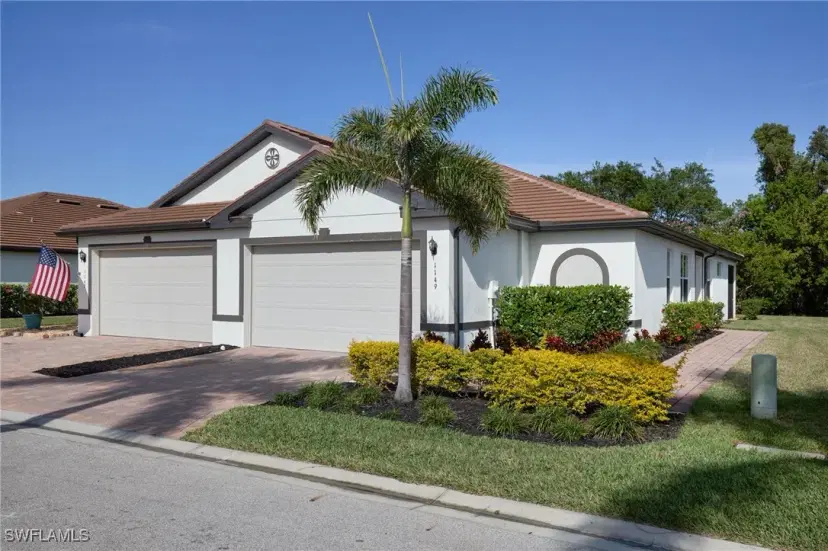 Picture of 1149 S Town And River Dr, Fort Myers FL 33919