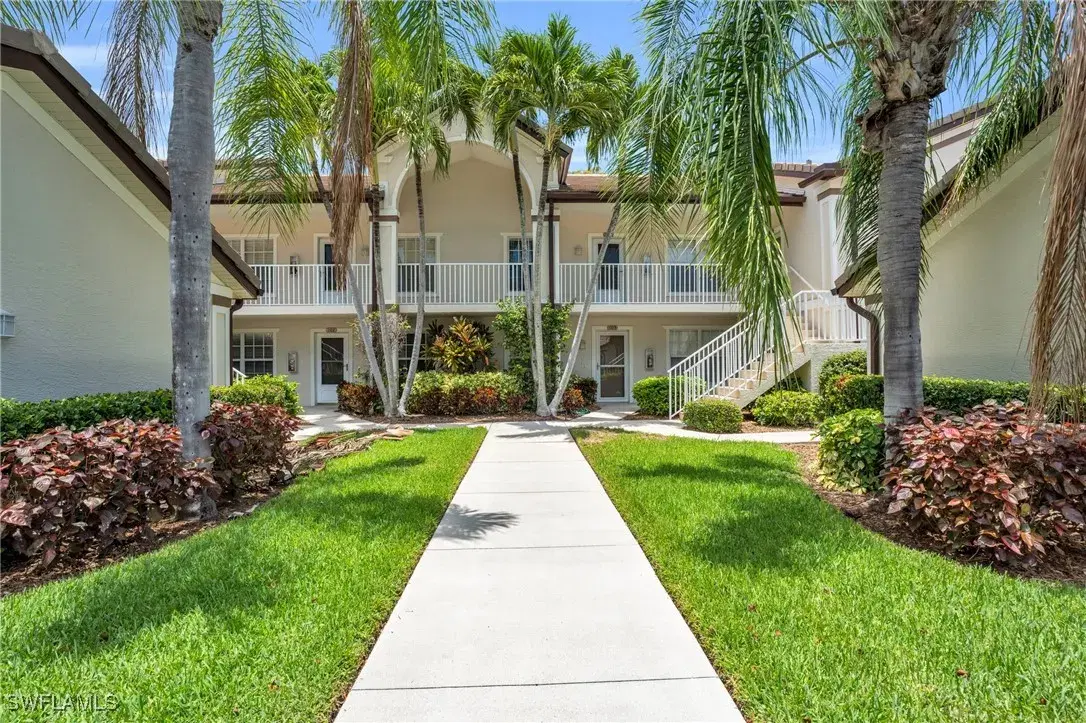 Picture of 28700 Diamond Dr 202, Bonita Springs, FL 34134