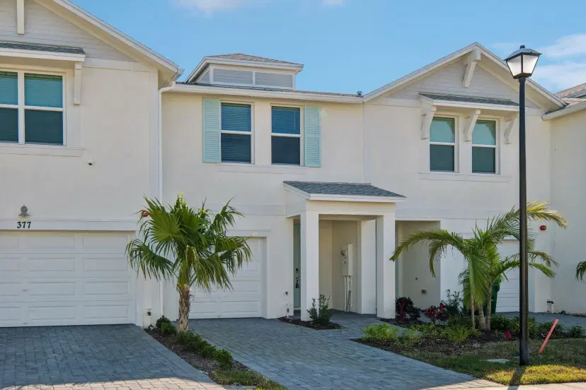 Picture of 381 Salisbury Circle, Fort Pierce FL 34982