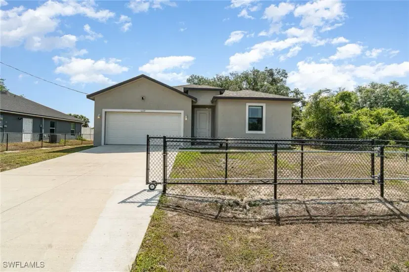 Picture of 1229 Zinnia Loop, Labelle FL 33935