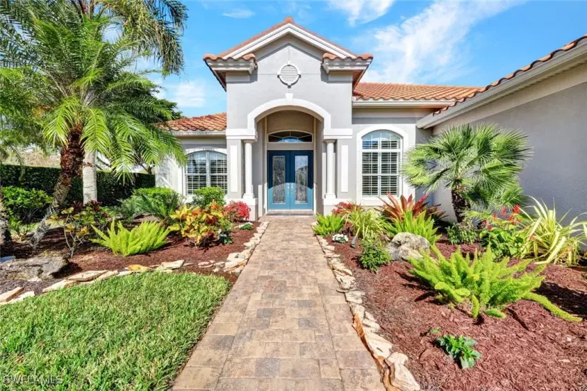 Picture of 9341 Slate Ct, Naples FL 34120
