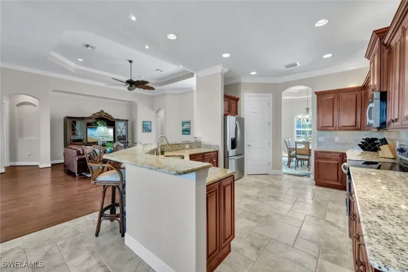 Picture of 9341 Slate Ct, Naples FL 34120