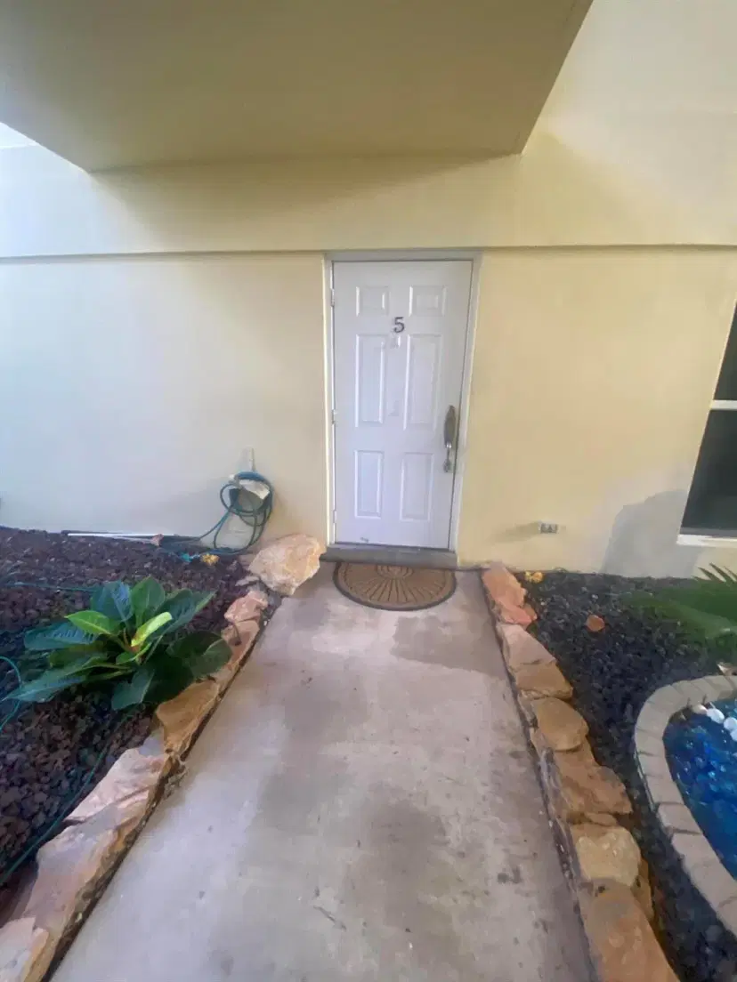 Picture of 733 Hummingbird Way 5, North Palm Beach FL 33408