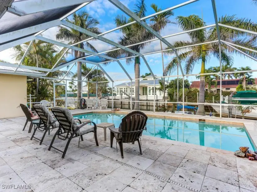Picture of 1660 Sandpiper St, Naples FL 34102