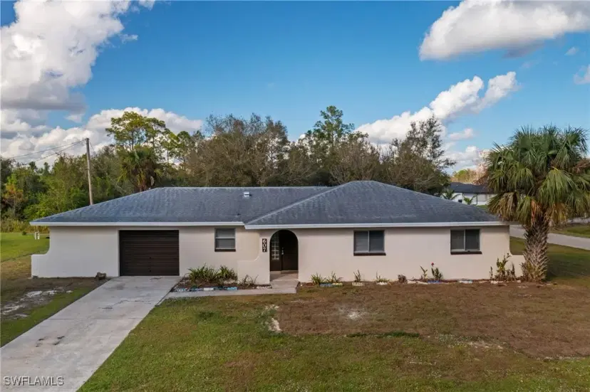 Picture of 607 E 6Th St, Lehigh Acres FL 33972
