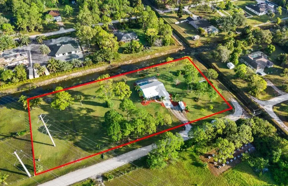 Picture of 15279 86Th Road N, The Acreage, FL 33470
