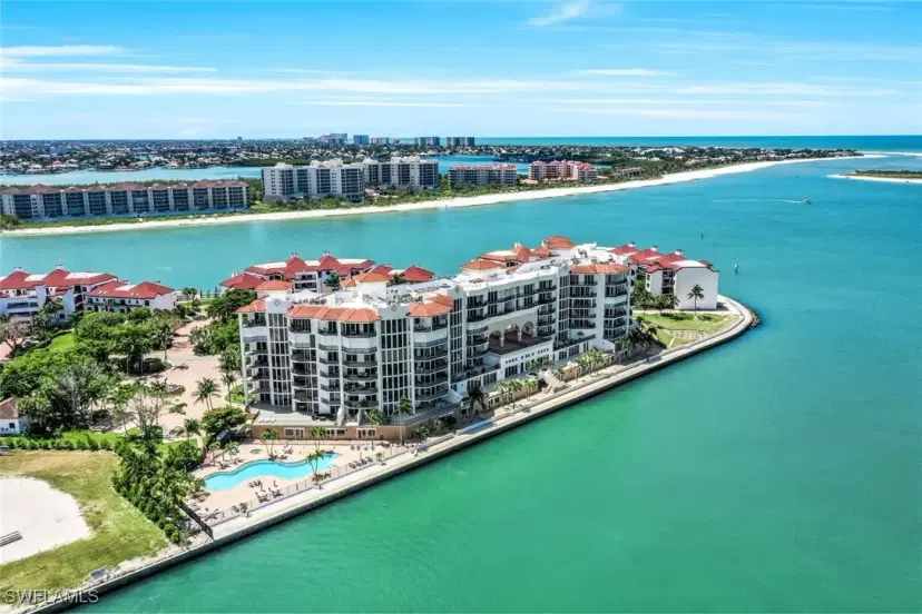 Picture of 700 La Peninsula Blvd 401, Naples FL 34113
