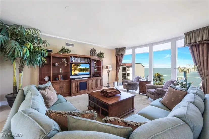Picture of 700 La Peninsula Blvd 401, Naples FL 34113