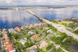 Picture of 12871 Magnolia Pointe Ct, Fort Myers, FL 33919