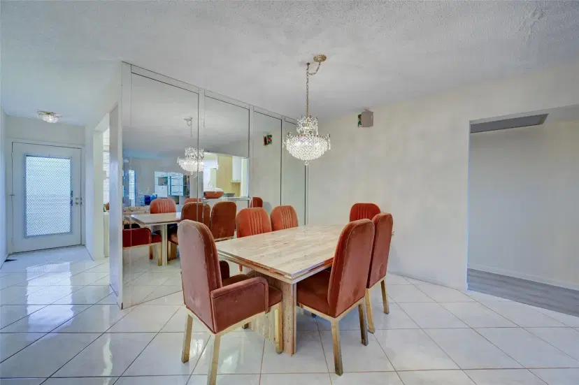 Picture of 2101 Lucaya Bnd E4, Coconut Creek FL 33066