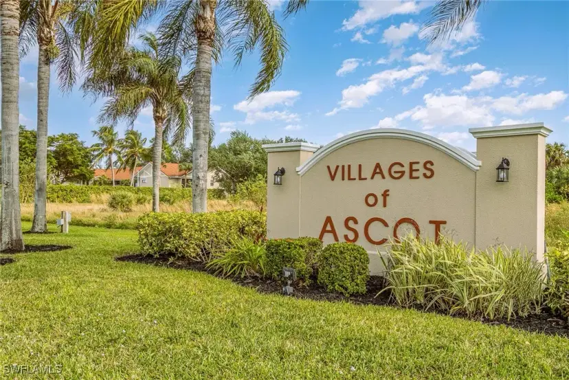 Picture of 9619 Eaton Gardens Ln 2, Fort Myers FL 33919