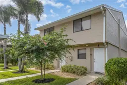 Picture of 9619 Eaton Gardens Ln 2, Fort Myers, FL 33919