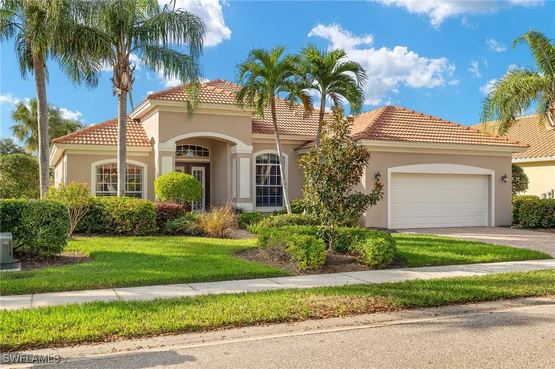 Picture of 11120 Laughton Cir, Fort Myers, FL 33913