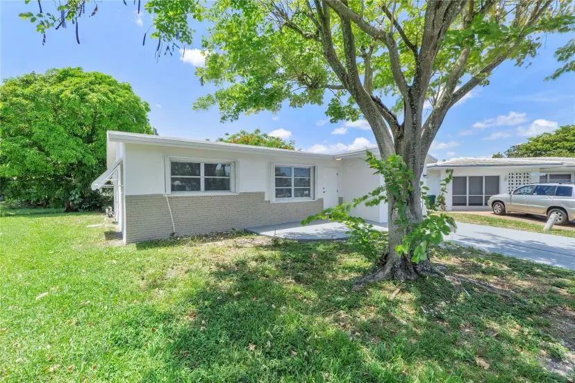 Picture of 1105 NW 73Rd Ter, Margate FL 33063