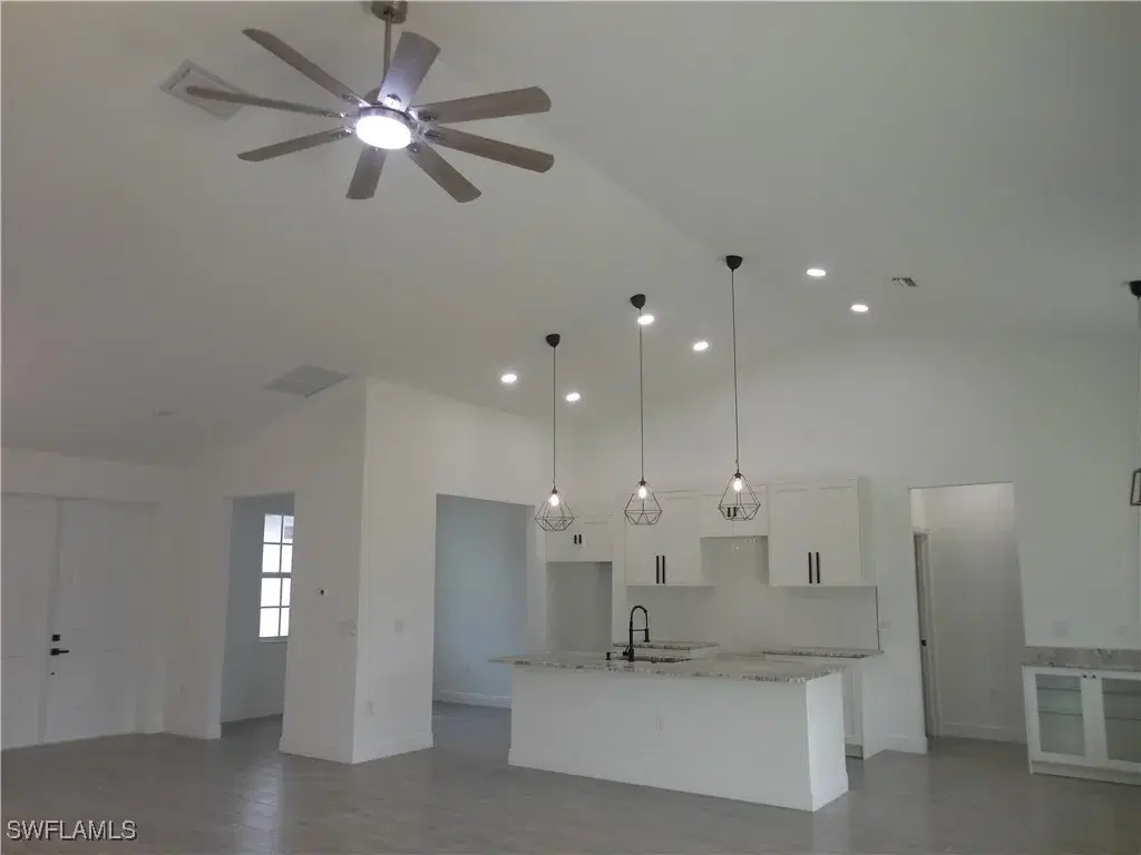 Picture of 1107 Hibiscus Ave, Lehigh Acres, FL 33972