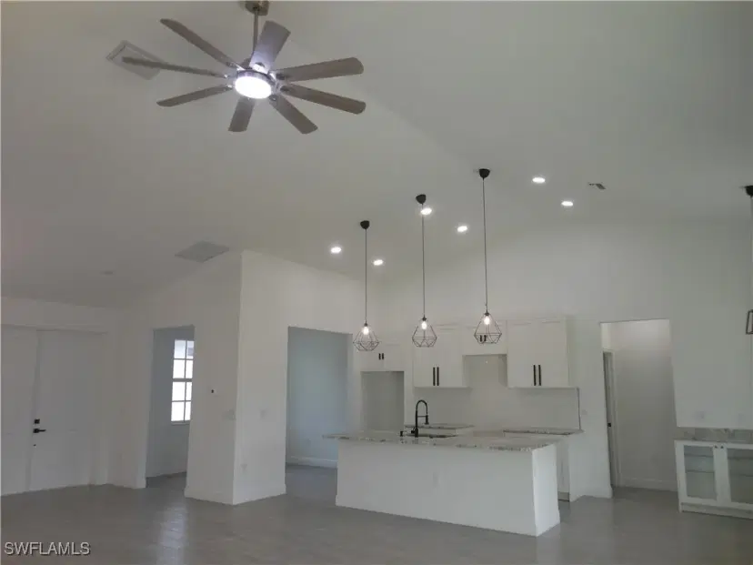 Picture of 1107 Hibiscus Ave, Lehigh Acres FL 33972