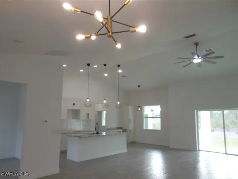 Picture of 1107 Hibiscus Ave, Lehigh Acres FL 33972