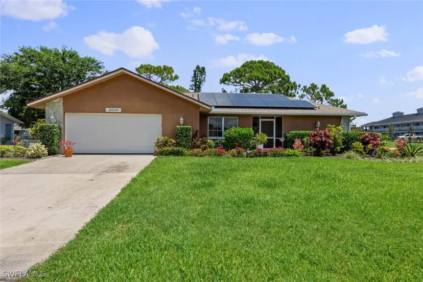 Picture of 2219 SE 8Th St, Cape Coral FL 33990