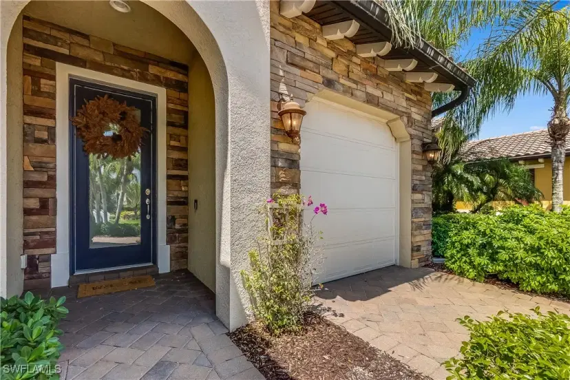 Picture of 10234 Ashbrook Ct, Fort Myers FL 33913