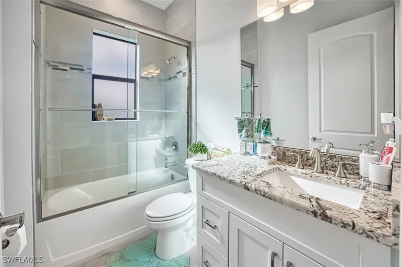 Picture of 15271 Tahitian Dr, Fort Myers FL 33908