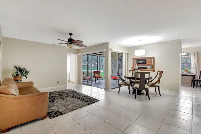 Picture of 6025 Parkwalk Drive, Boynton Beach FL 33472