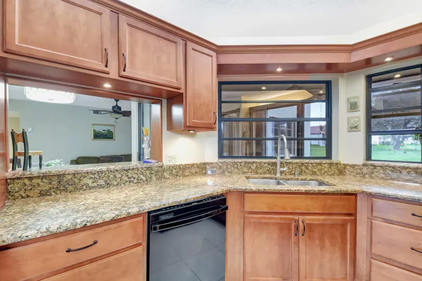 Picture of 6025 Parkwalk Drive, Boynton Beach FL 33472
