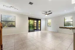 Picture of 15320 Summit Place Cir, Naples, FL 34119