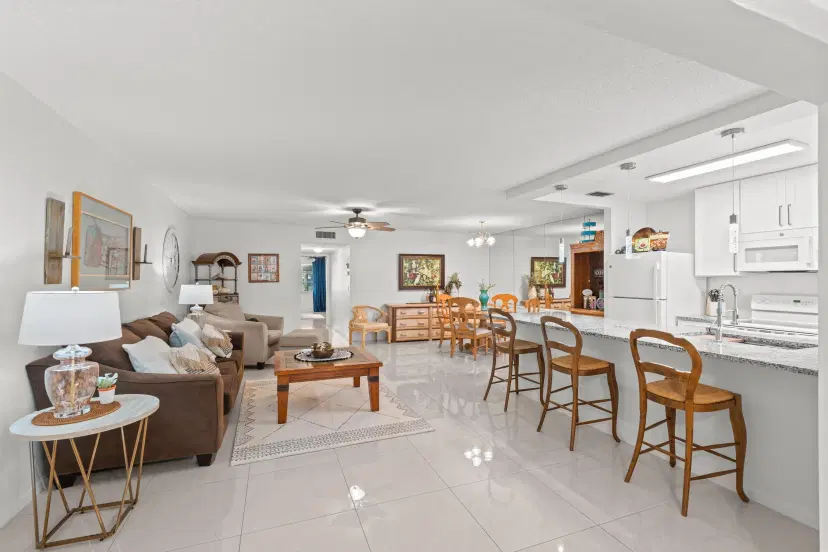 Picture of 1102 North Drive B, Delray Beach FL 33445