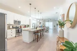 Picture of 3552 Hibiscus Ave, Naples, FL 34104