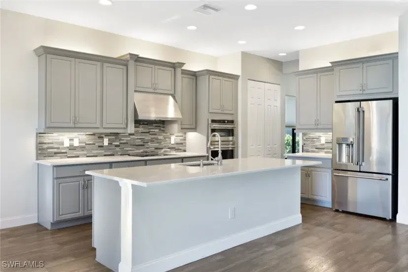 Picture of 11727 Kati Falls Ln, Fort Myers FL 33913