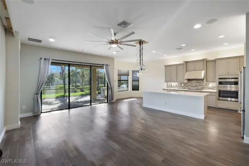 Picture of 11727 Kati Falls Ln, Fort Myers FL 33913