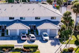Picture of 1102 SE 39Th Ter 108, Cape Coral, FL 33904
