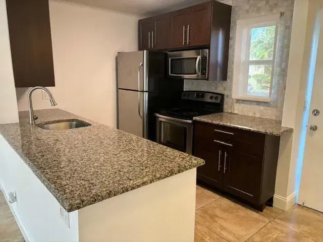 Picture of 2131 NE 1St Court 105, Boynton Beach FL 33435