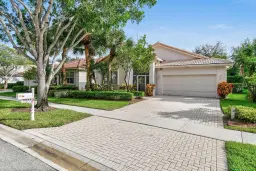 Picture of 9066 Bay Harbour Circle, West Palm Beach, FL 33411