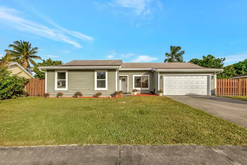 Picture of 5588 Barnstead Circle, Lake Worth FL 33463