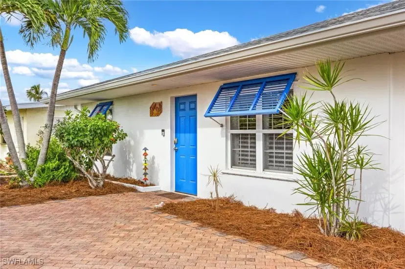 Picture of 83 2Nd St, Bonita Springs FL 34134