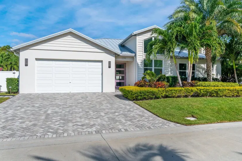 Picture of 1270 Singer Drive, Riviera Beach FL 33404