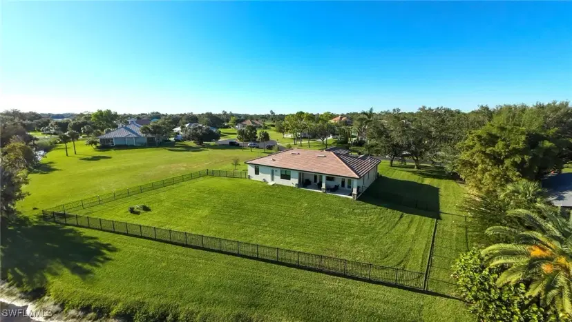 Picture of 16630 Willow Point Ct, Alva FL 33920