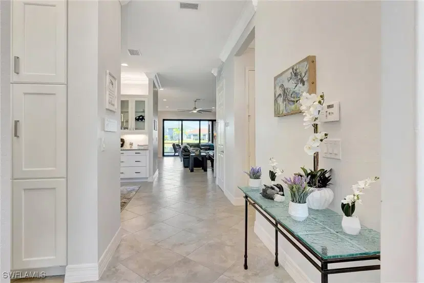 Picture of 10064 Chesapeake Bay Dr, Fort Myers FL 33913