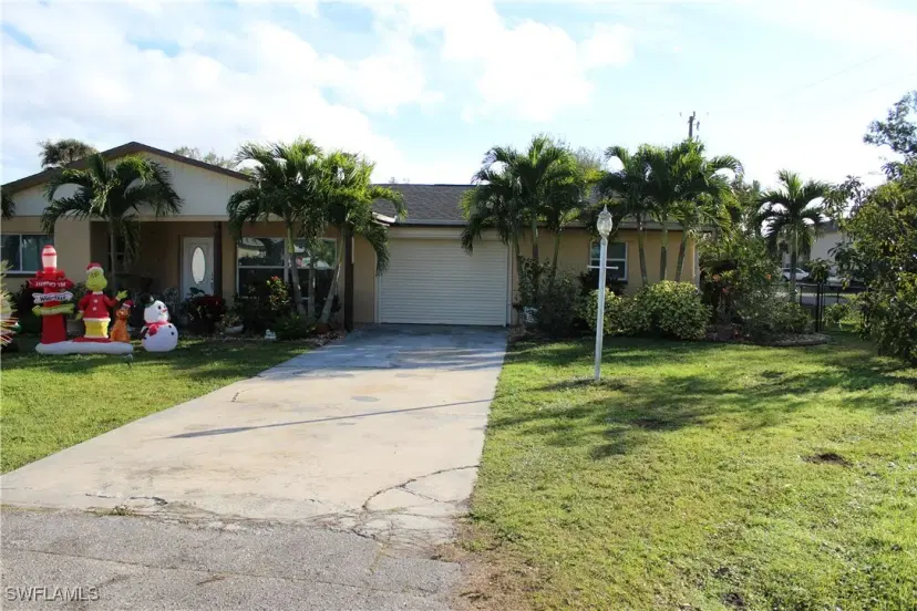 Picture of 679 Canal Dr, North Fort Myers FL 33903