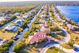 Picture of 5471 Harborage Dr, Fort Myers, FL 33908