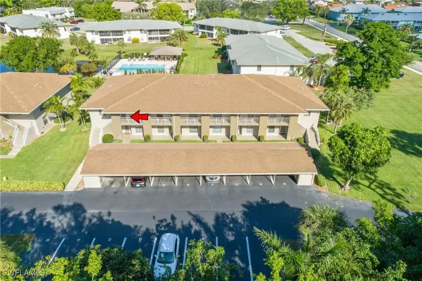 Picture of 131 Cypress Way E H, Naples FL 34110