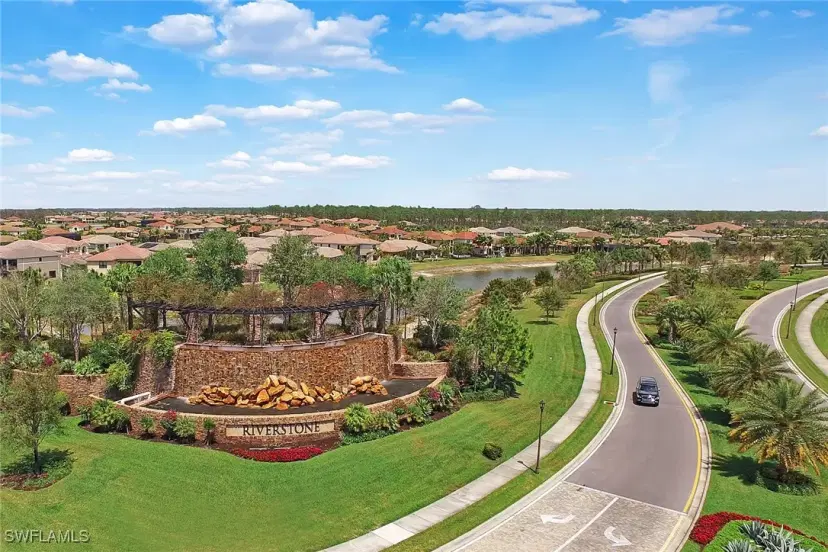 Picture of 2846 Cinnamon Bay Cir, Naples FL 34119