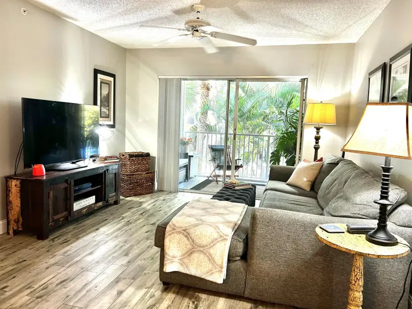 Picture of 278 Village Boulevard 8203, Tequesta FL 33469