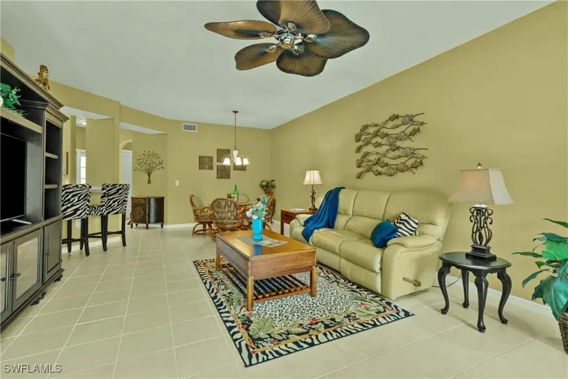 Picture of 10139 Colonial Country Club Blvd 1007, Fort Myers FL 33913
