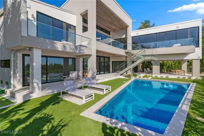 Picture of 4257 W Gulf Dr, Sanibel FL 33957