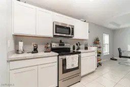 Picture of 2323 NE 35Th Ln, Cape Coral, FL 33909