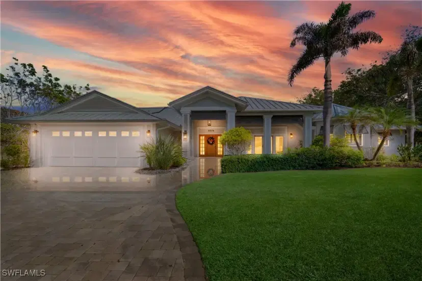 Picture of 5074 Seahorse Ave, Naples FL 34103