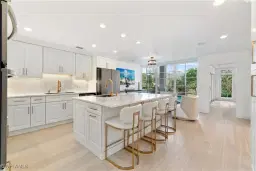 Picture of 5074 Seahorse Ave, Naples, FL 34103
